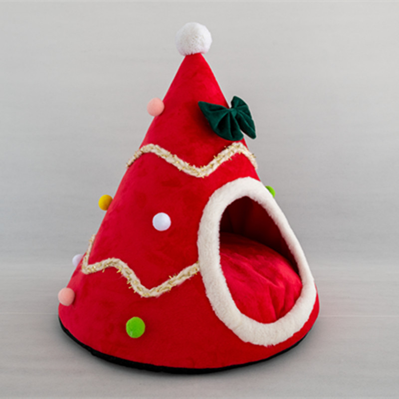 Christmas Hat Cushioned Pet Nest